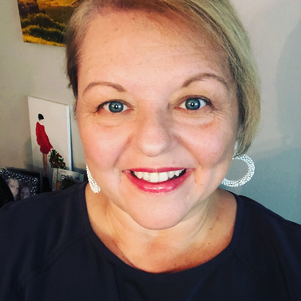 Meet your Posher, Vida